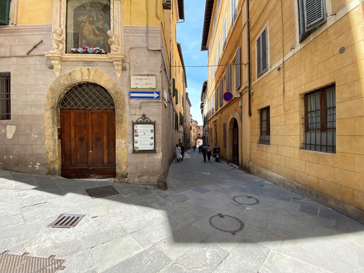 White House Stalloreggi-Vicino Alla Cattedrale Apartment Siena Exterior photo